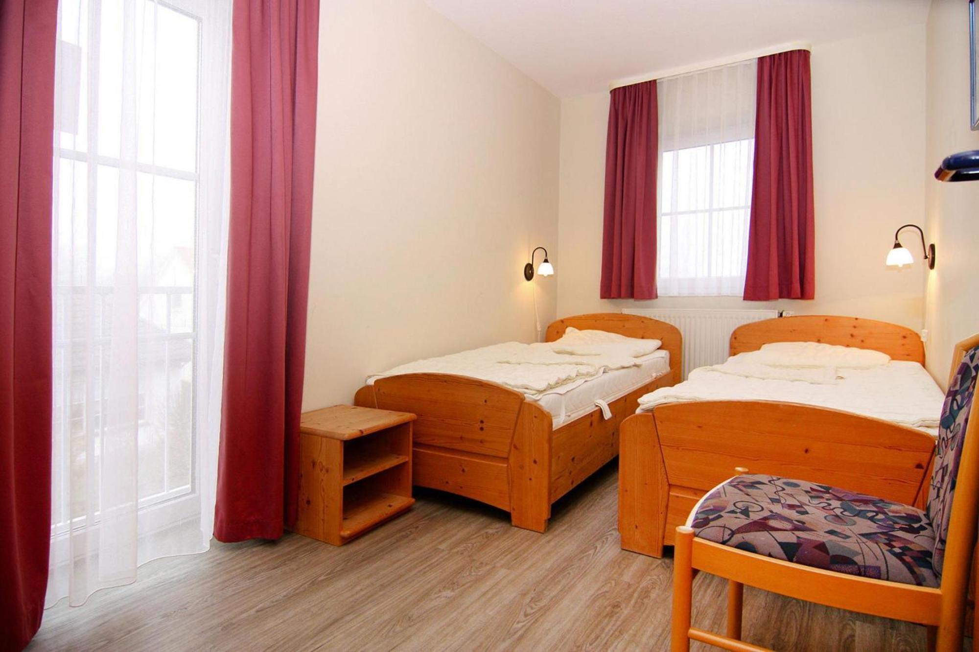 Resort Orther Reede, Fehmarn-Orth Exterior photo